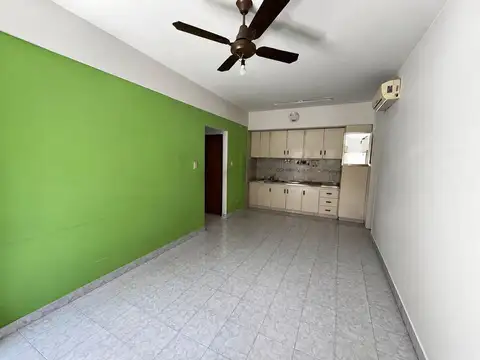 Depto Tipo Casa en Venta en Barracas, USD 80.000