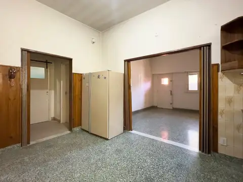VENTA CASA 5 AMB MORON SUR