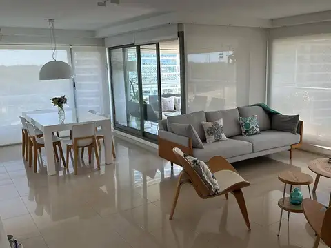 Departamento en Venta de 6 ambientes