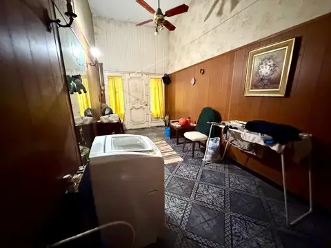 Depto Tipo Casa en Venta de 5 ambientes