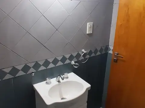 Depto Tipo Casa 3 ambientes con 1 baño