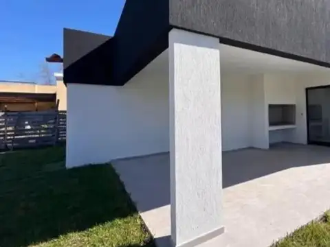 Casa en Alquiler en San Pablo, USD 1.250