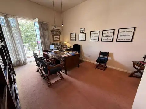 OFICINA, UBICACIÓN ESTRATÉGICA SOBRE AVENIDA PRINCIPAL