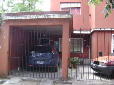 Depto Tipo Casa en Venta de 4 ambientes