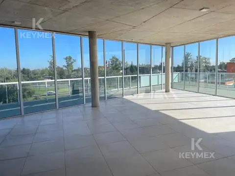 Oficina en Venta al Norte