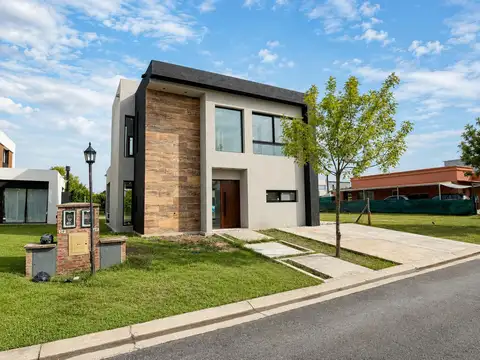 Venta Casa 5 Amb Barrio Vila Marina 1 Villanueva Tigre