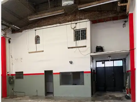 Galpón en Alquiler en Villa Luzuriaga, Partido de La Matanza