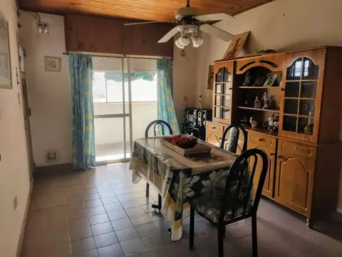 38 entre 134 y 135 1900