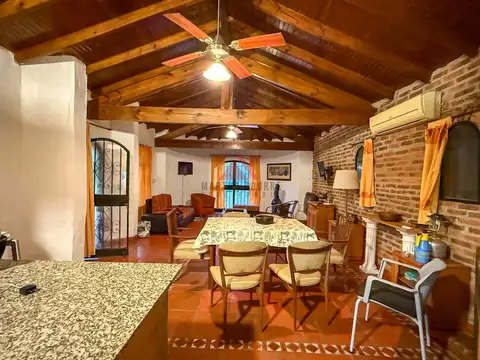 Casa en Venta en Parque Exaltacion, USD 119.000