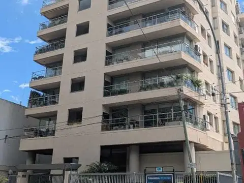 Departamento 3 ambientes en venta en Olivos
