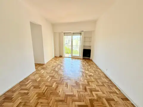 Venta Departamento 2 ambientes en Recoleta con Balcon