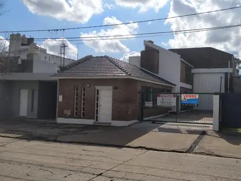 VENTA - GALPÓN EN CASILDA - OFICINAS / BAÑO / COCINA