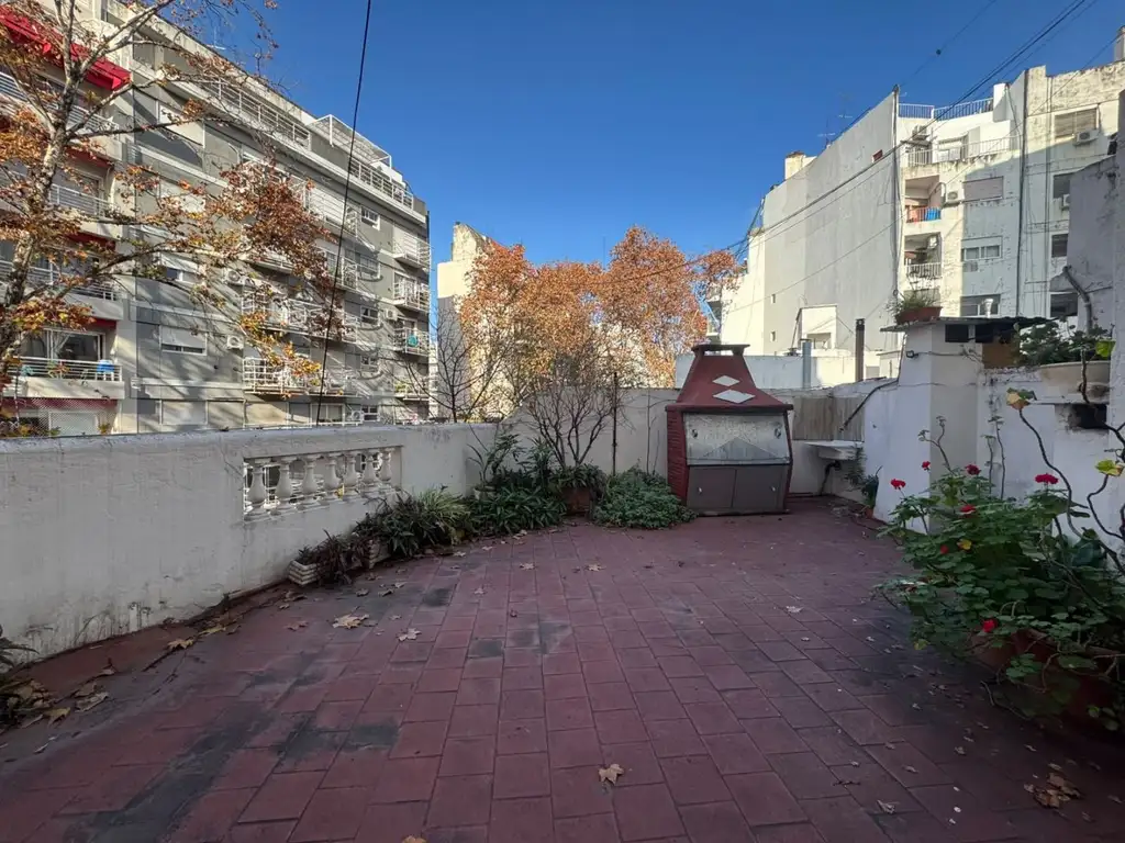 JULIAN ALVAREZ 300, Piso 1