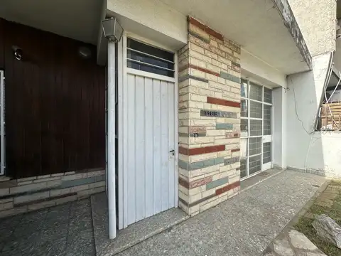 Casa en Venta en Moron, USD 132.000