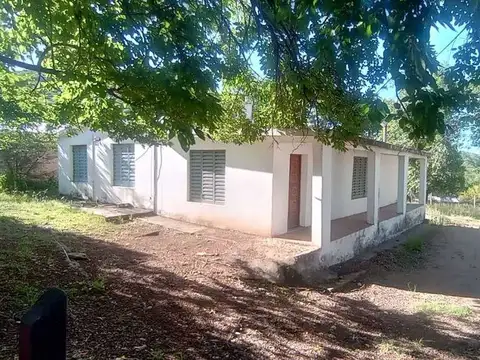 SE VENDE EXCELENTE CASA 2 DOMITORIOS RIO CEBALLOS