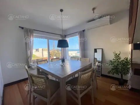 Casa en Alquiler Temporal en La Barra, USD 35.000