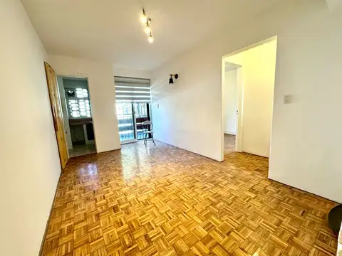 ALMAFUERTE 900, Piso 1