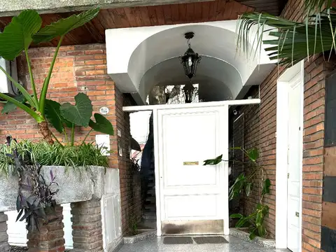 ALMAFUERTE 900, Piso 1