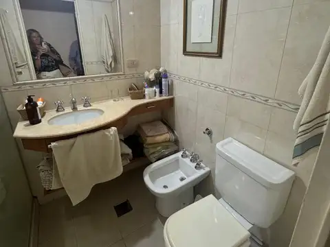 Departamento en alquiler en Nueva Cordoba amplio y luminoso con balcon