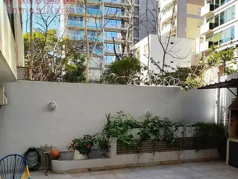 Depto Tipo Casa en Venta 40 años