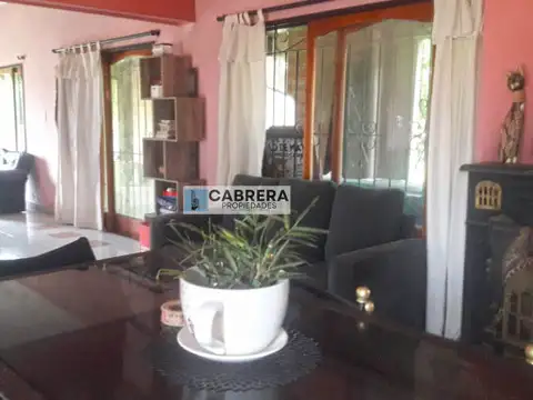 Casa 6 ambientes con 3 baños