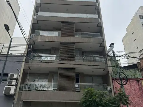 Alquiler monoambiente en Palermo. Muy luminoso