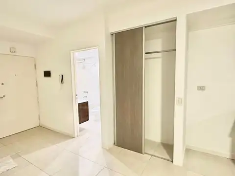 Alquiler monoambiente en Palermo. Muy luminoso