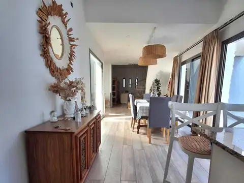 OPENHOUSE inmobiliaria vende exclusiva casa en San Martín – Mendoza