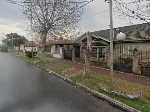 Terreno en Venta de 1241m2 en Bernal Oeste