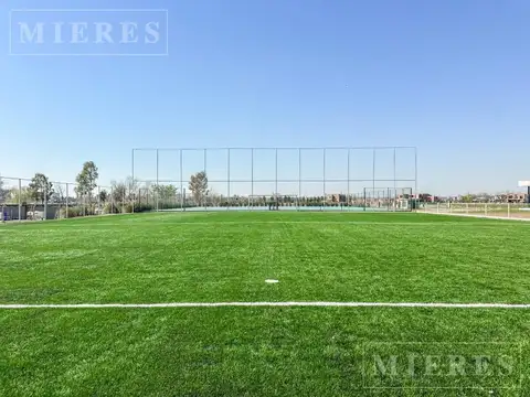 Lote en venta en San Fermín con excelente orientación y tamaño.