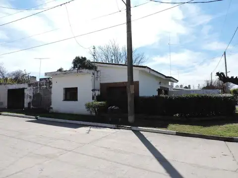 Casa en Venta con 1 cochera