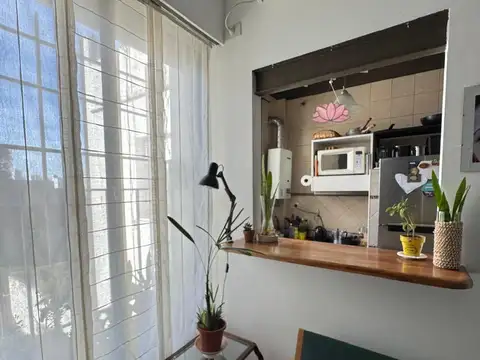 Depto. 2 amb. en venta-San Cristobal