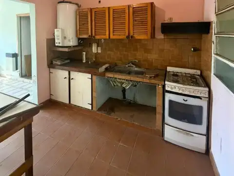 Depto Tipo Casa 4 ambientes con 1 baño