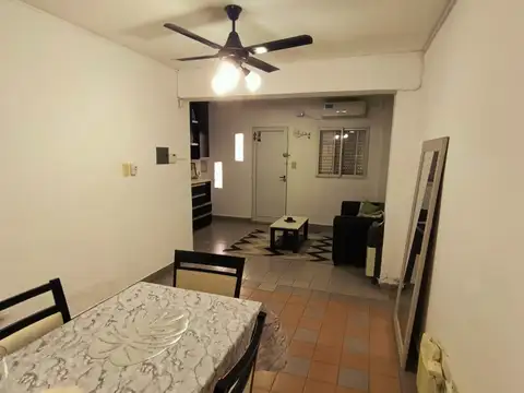 Depto Tipo Casa en Venta con 1 cocheras