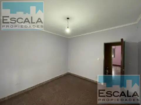 Casa en Alquiler 50 años