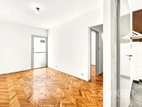 Departamento en Venta 2 Ambientes por Escalera Belgrano