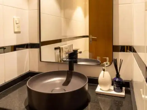 Departamento 4 ambientes con 4 baños