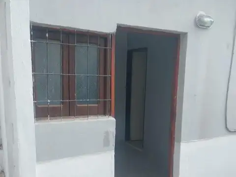 Avenida Rodrigez Peña 1100