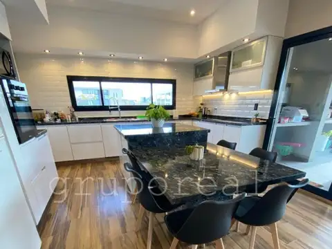 Sargento Cabral 5400