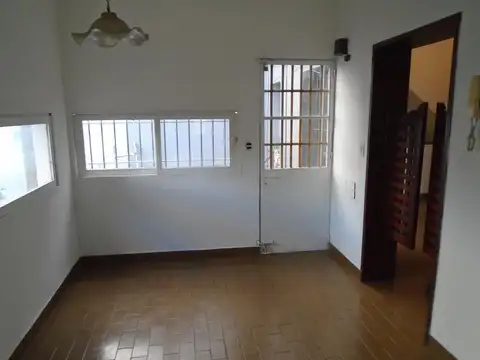 Depto Tipo Casa en Venta 37 años