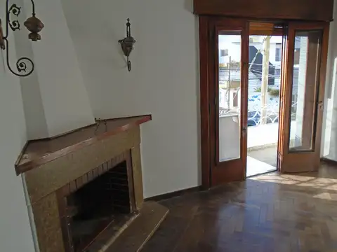 Depto Tipo Casa en Venta en Munro, USD 137.000