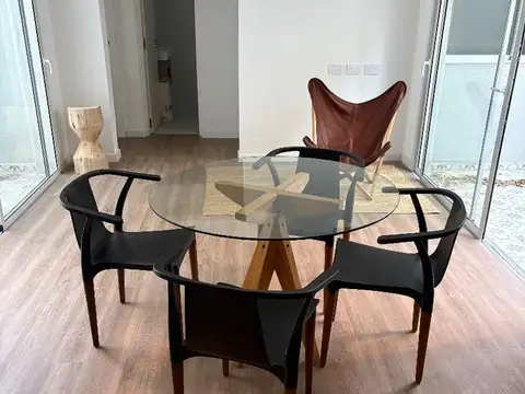 Se vende casa de pasillo de 2 dormitorios en Rosario