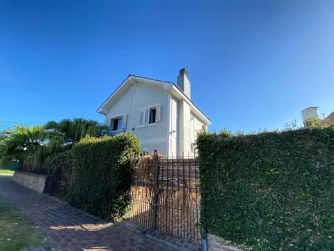 CASA 3 AMB. VENTA APTO CRÉDITO  JOSÉ MÁRMOL