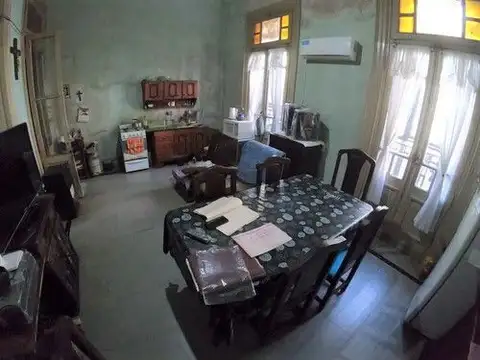 Depto Tipo Casa en Venta de 5 ambientes
