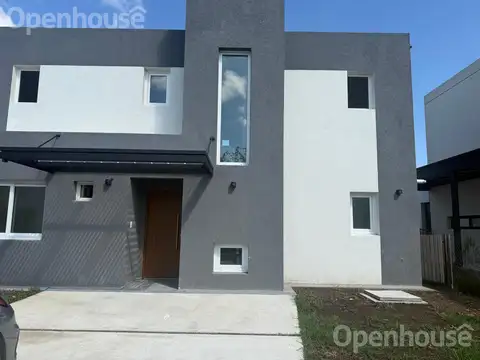 Casa en Alquiler de 4 dormitorios