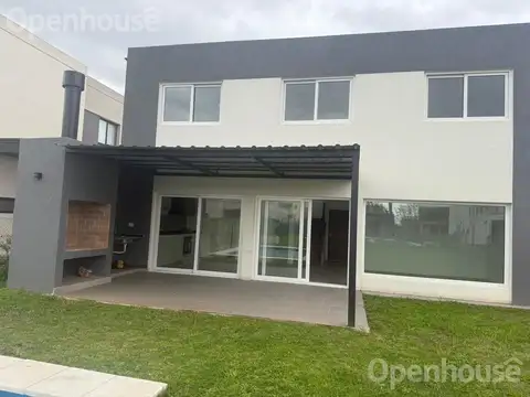 ALQUILER/ VENTA CASA EN SAN PABLO  (ACEPTA LOTE EN PARTE DE PAGO EN EL MISMO BARRIO)