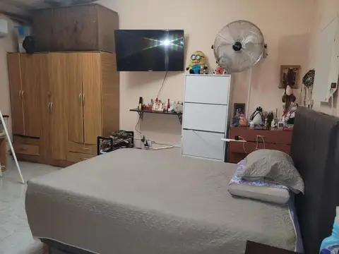 Casa en Venta con 6 cocheras