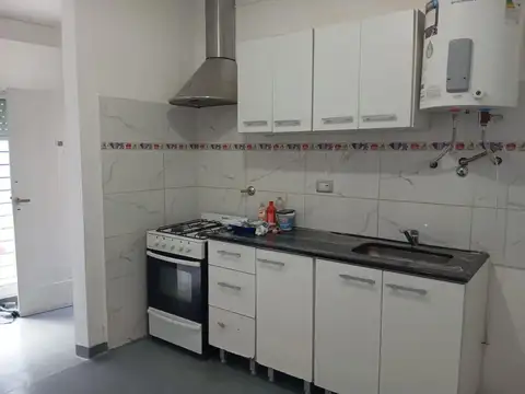Depto Tipo Casa en Venta de 3 ambientes