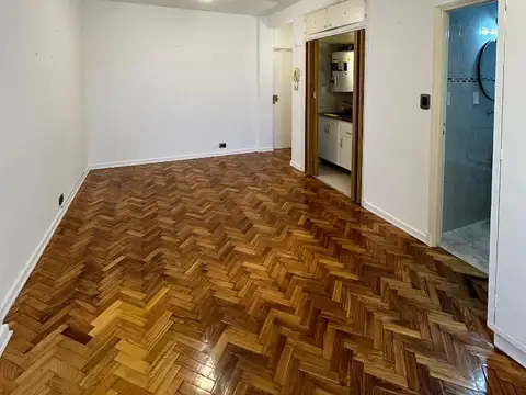 Juncal 2200, Piso 7