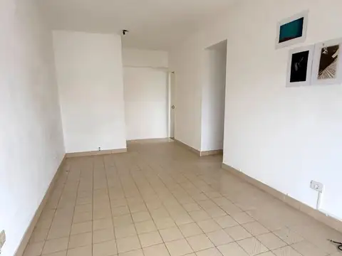 Tomas Liberti 1192 , Piso 16